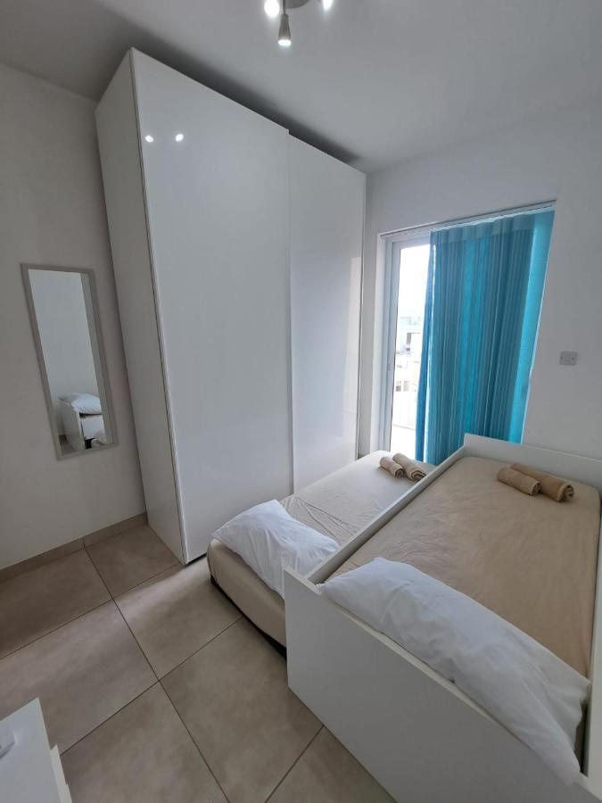 Modern Apartment In Gzira 外观 照片
